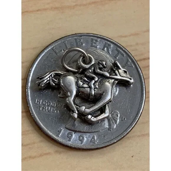 .925 Vintage Race Horse Sterling Silver Jewelry Charm #horse track - Picture 3 of 3
